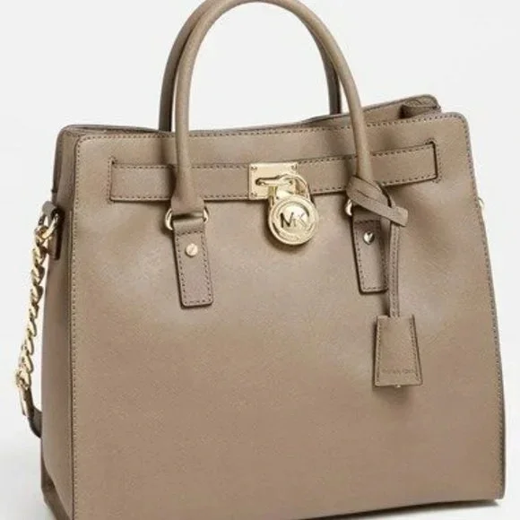 MICHEAL KORS / LARGE HAMILTON LEATHER TOTE! Gently used condition! - Picture 1 of 9